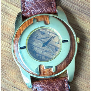 Vintage Quemex Quartz Watch 18K Gold Plated Woodgrain Dial Brown Leather Strap